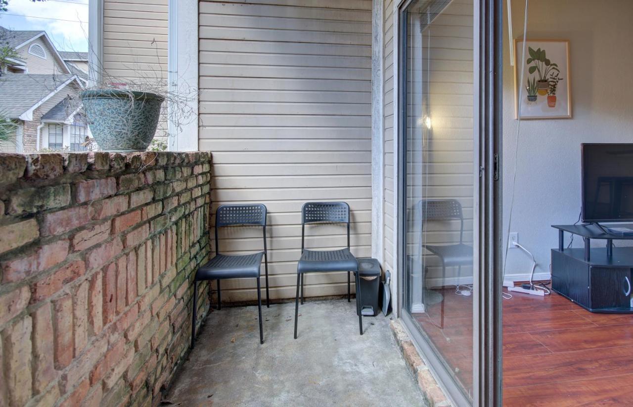 Lovely 2 Bedroom, 1 Bath Condo With Pools And Gym. Houston Exterior foto